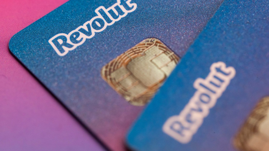 Revolut запускает стейкинг криптовалют в мобильном приложении.